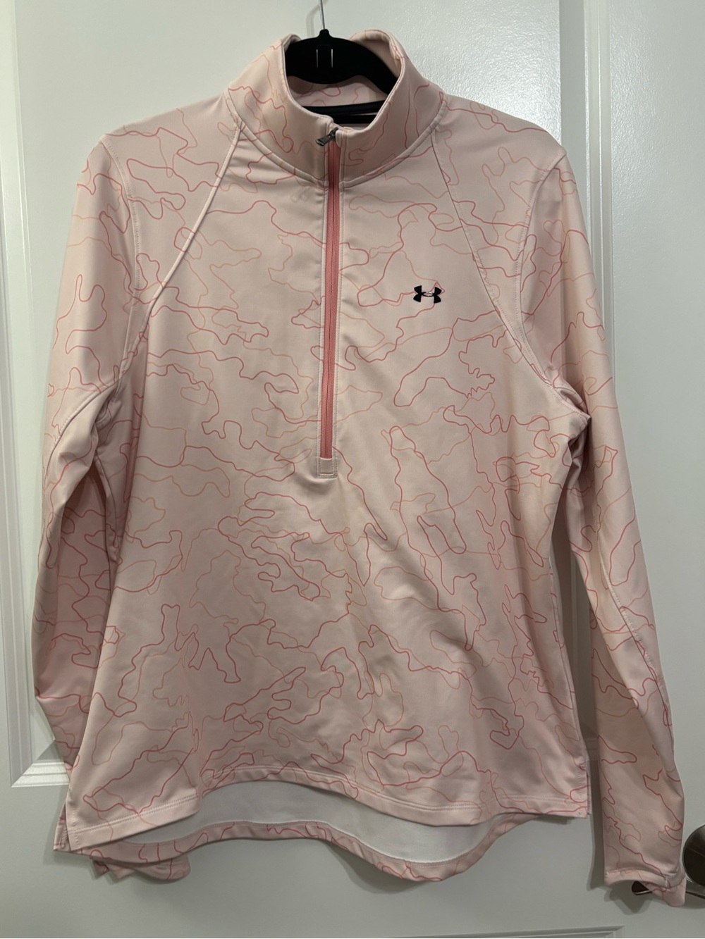 Under Armour Light Pink Quarter-Zip Pullover with thumbhole sleeves. Size XL